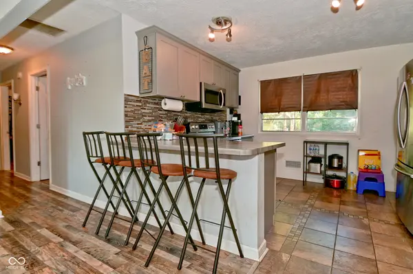 2530 Lincoln LN, Indianapolis, IN 46228