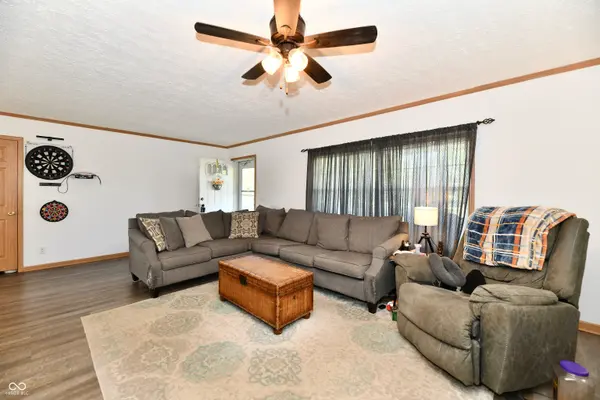 2203 S 800 W, New Palestine, IN 46163