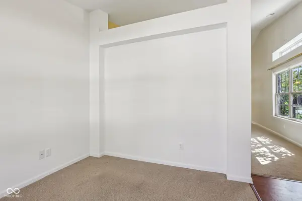 5545 Lipizzan LN, Plainfield, IN 46168