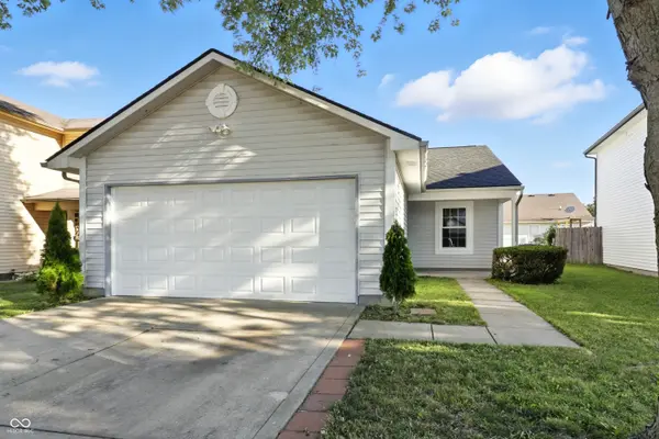 6702 Greendale LN, Indianapolis, IN 46241