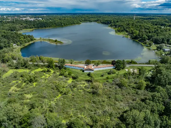 1045 SW Fox Lake RD, Angola, IN 46703