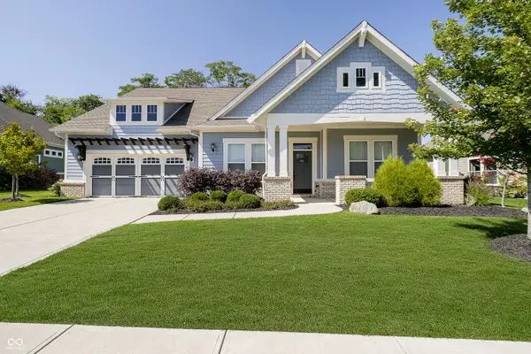 10994 Edgewood DR,  Fishers,  IN 46040