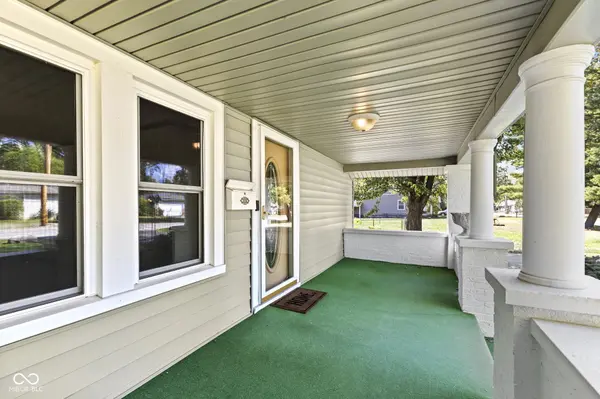 1511 E Lawrence AVE E, Indianapolis, IN 46227