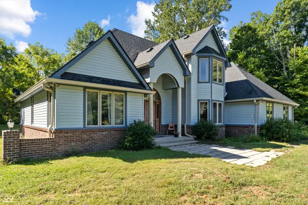 396 E County Road 825 N, Bainbridge, IN 46105