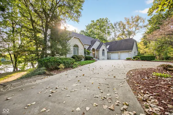 10124 Israel RD, Terre Haute, IN 47802