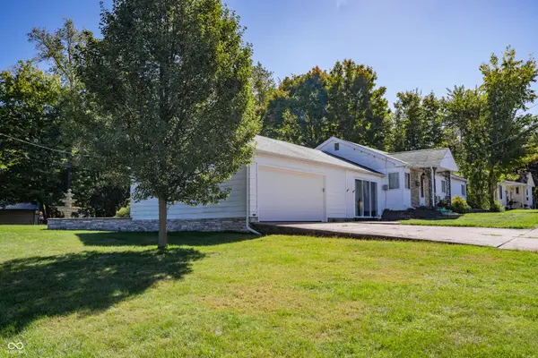 214 Powers ST, Angola, IN 46703