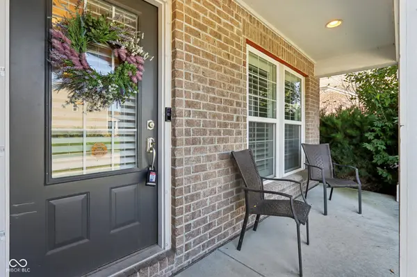 3895 Harrison Crossing LN, Greenwood, IN 46142