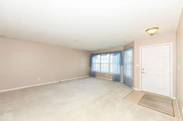 6149 Rolling Meadow DR, Indianapolis, IN 46237