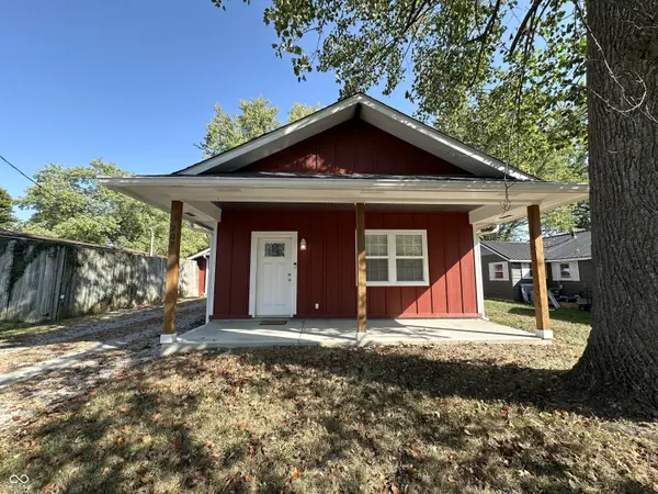 207 E College ST, Bainbridge, IN 46105