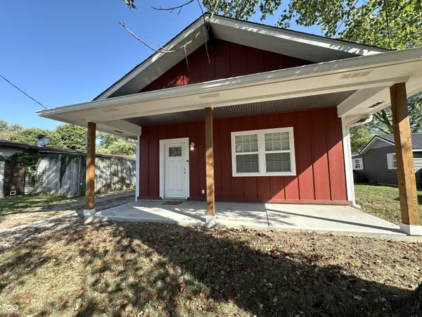 207 E College ST, Bainbridge, IN 46105