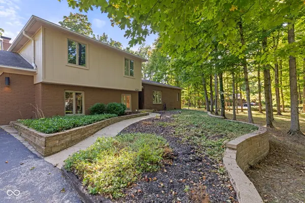 6548 Lake Forest DR, Avon, IN 46123