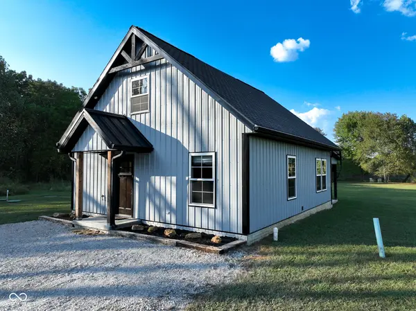 2723 S Lively RD, English, IN 47118