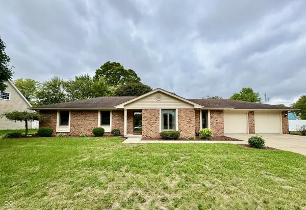 728 S Sycamore RD, Seymour, IN 47274