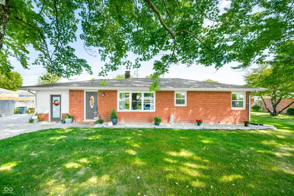 453 S Scotty DR, Brownstown, IN 47220