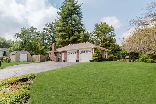 7995 Continental DR, Mooresville, IN 46158