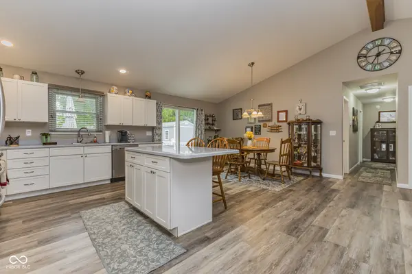 5109 N Leslie DR, Muncie, IN 47304