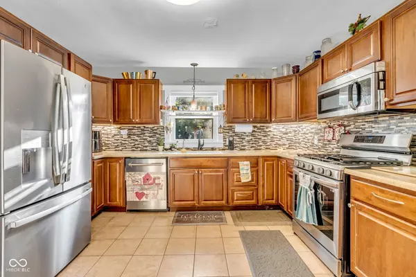 135 South ST, Southport, IN 46227