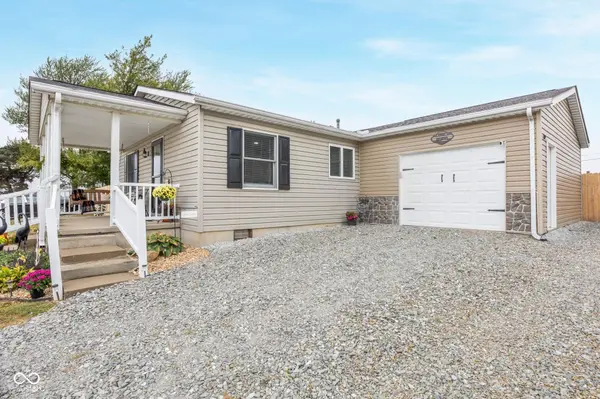 1084 E Pleasant DR, Greensburg, IN 47240
