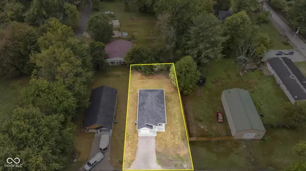 748 Goodin DR, Austin, IN 47102