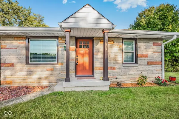1081 Rita DR, Greenwood, IN 46143