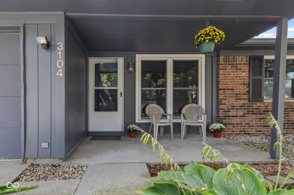 3104 Valley Farms RD, Indianapolis, IN 46214