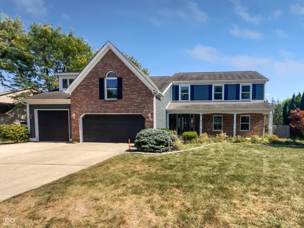 8259 Hampton CIR W, Indianapolis, IN 46256