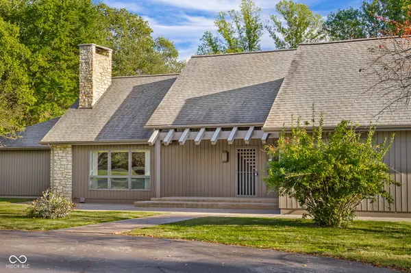 5285 W Carr Hill RD, Columbus, IN 47201