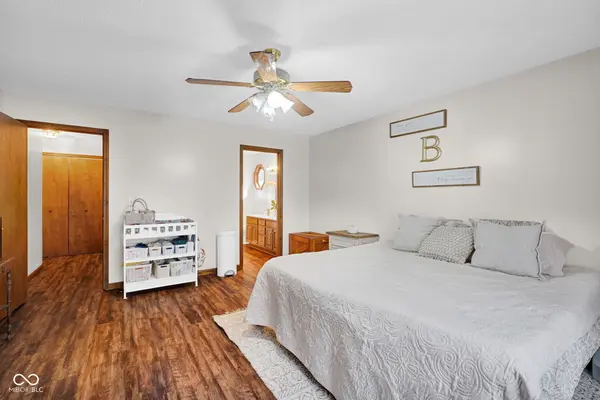 322 N Nicole LN, Scottsburg, IN 47170