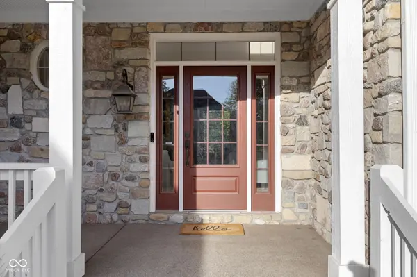 16402 Chalet CIR, Westfield, IN 46074