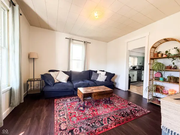 410 Howard ST, Shelbyville, IN 46176