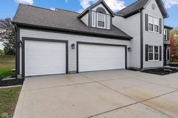 7965 Red Sunset WAY, Avon, IN 46123
