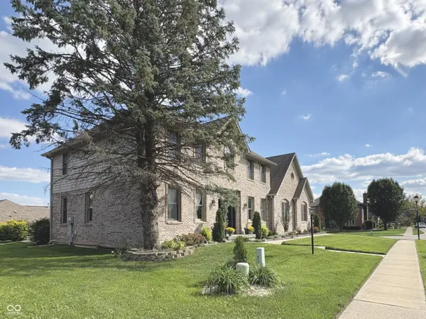 7831 Ballyshannon ST, Indianapolis, IN 46217