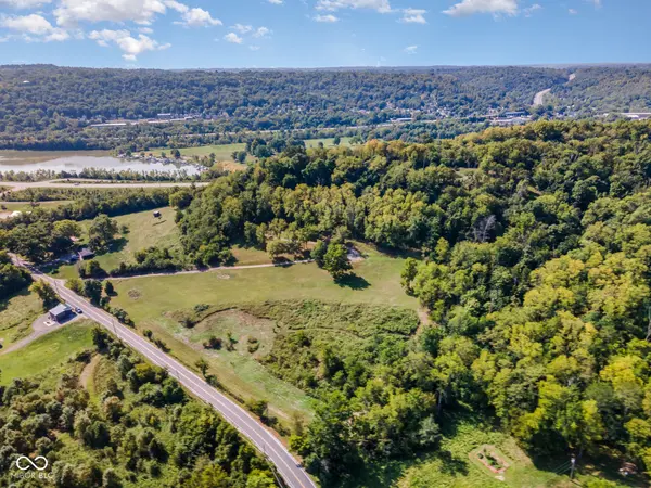 5143 N Hogan RD, Aurora, IN 47001