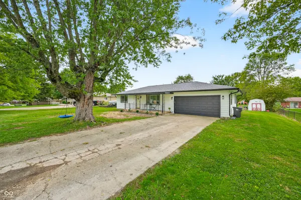 1712 Terrace CT, Franklin, IN 46131