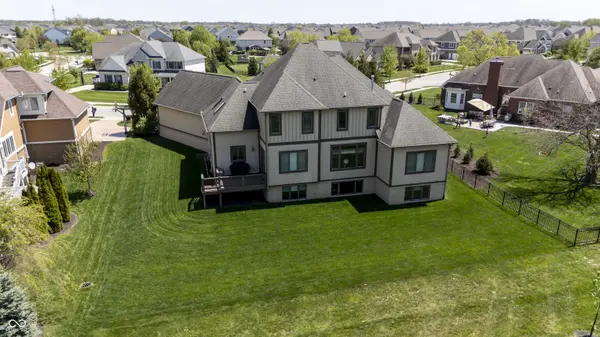 10138 Backstretch ROW, Fishers, IN 46040