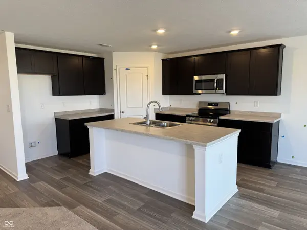 1584 Boris End ST, Danville, IN 46122