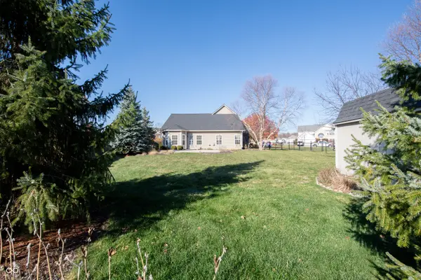 849 Harvest Lake DR, Brownsburg, IN 46112