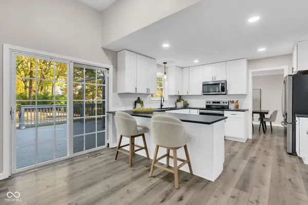 1726 Emerald Pines LN, Westfield, IN 46074