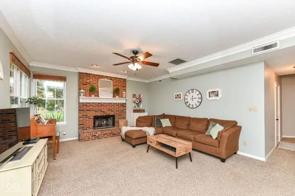 8570 Laurel CT, Fishers, IN 46038