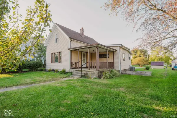 208 Washington ST, Dunreith, IN 47337