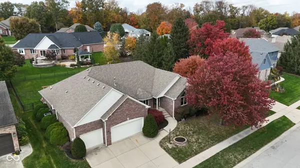 7424 Liscannor LN, Indianapolis, IN 46217