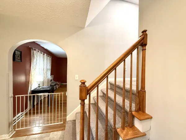 1328 W Ridge RD, Crawfordsville, IN 47933