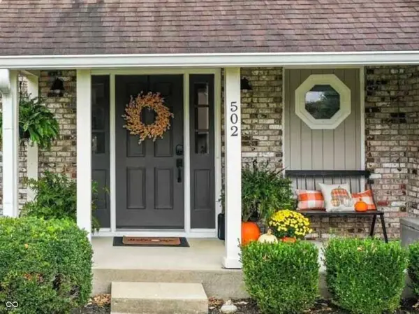 502 Dorchester DR, Noblesville, IN 46062