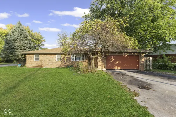 7715 Combs RD, Indianapolis, IN 46237