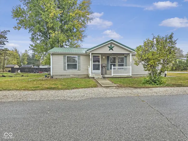 79 10th ST SE, Linton, IN 47441