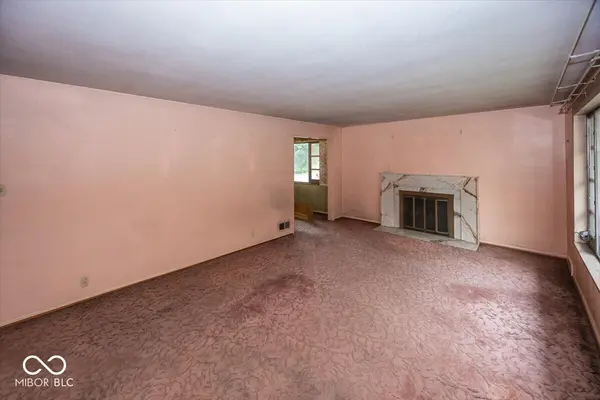 7232 E 10th ST, Indianapolis, IN 46219