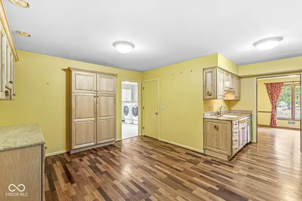 1502 Douglas DR, Carmel, IN 46033
