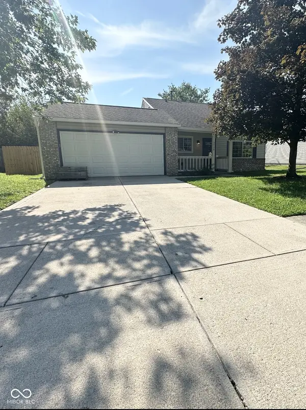 3930 Sarasota DR, Franklin, IN 46131