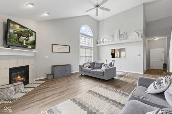 12086 E Harvest Glen DR, Indianapolis, IN 46229