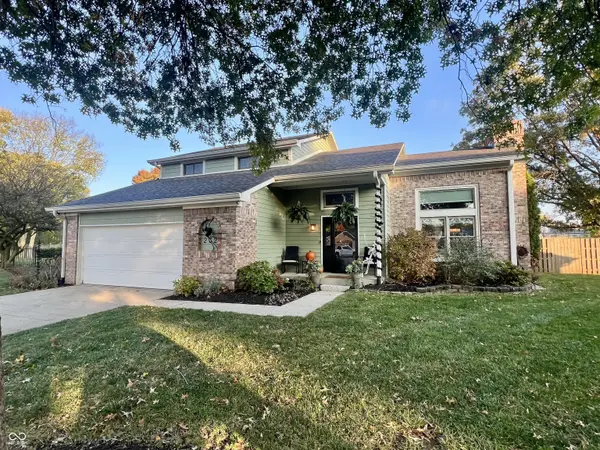 232 Charing Cross RD, Indianapolis, IN 46217